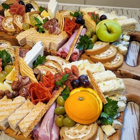 بيت للعطل Seosko Domacinstvo „gabar” Custica