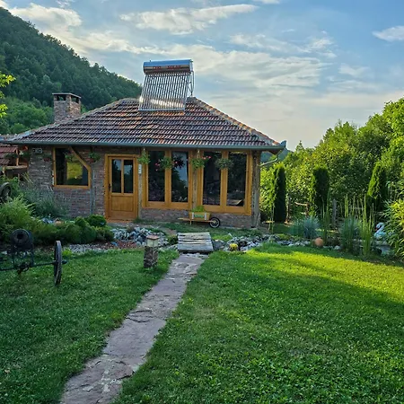 بيت للعطل Seosko Domacinstvo „gabar”