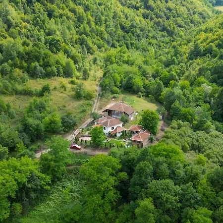 Seosko Domacinstvo „gabar” 別荘